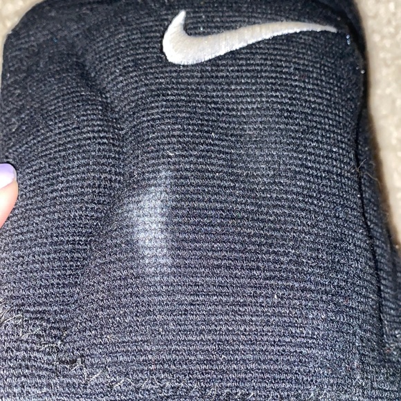 black volleyball knee pads - Picture 4 of 9